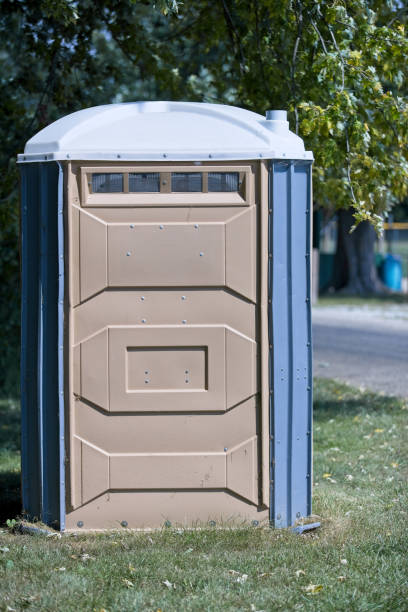 Portable Toilet Options We Offer in Cedar Crest, MA